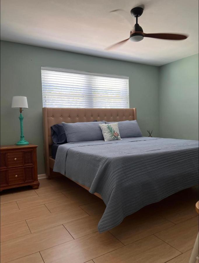 Cheerful Home With One Bedroom كيب كورال المظهر الخارجي الصورة